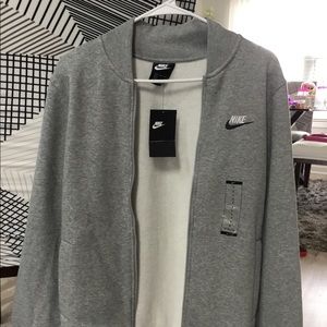 Mens Nike Sweater with Tag